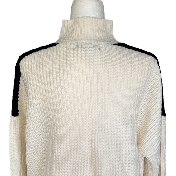 Sanctuary Felling Sporty Ivory & Black Mock Neck Oversized Ribbed Sweater - L - Picture 8 of 13